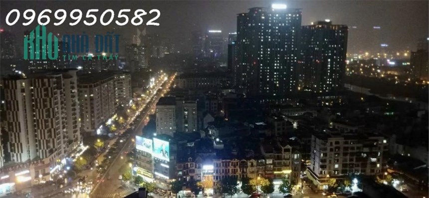 Bán căn hộ có phong thủy tốt, 68m2, 2 ngủ, 219 Trung Kính, 3,6 tỷ