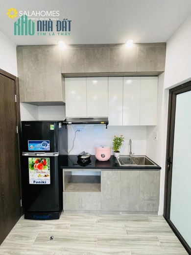 TÒA CCMN TẠI TRUNG HÒA CẦU GIẤY, 8 TẦNG, 29 PHÒNG, MT 9.3M, DOANH THU 200TR/THÁNG
