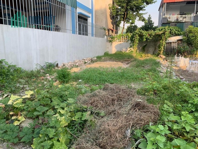 CC cần bán gấp lô đất 62,2m đường yên Xuân Nộn đường 4m chỉ nhỉnh tỷ LH 0963379893 c