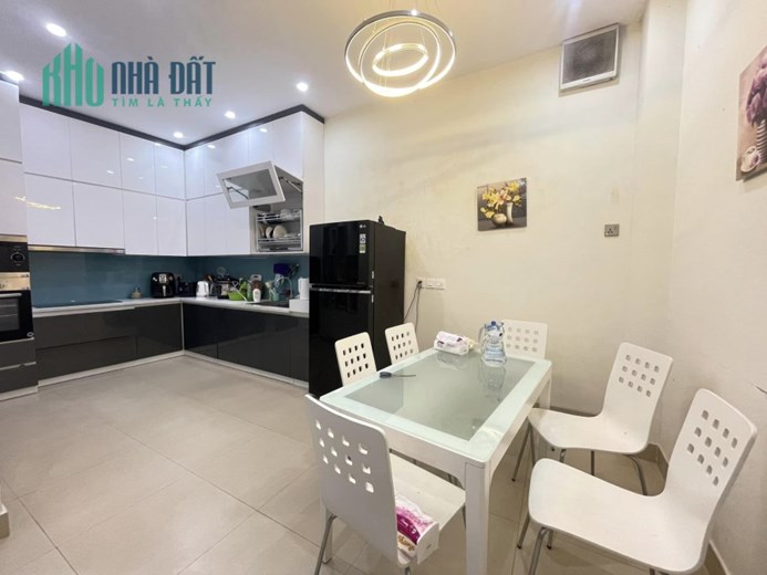 BÁN NHÀ CHÍNH KINH THANH XUÂN 95M2*MT 4M NGÕ NÔNG SÁT PHỐ FULL NỘI THẤT CHỈ 8 TỶ