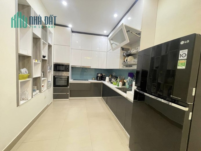 BÁN NHÀ CHÍNH KINH THANH XUÂN 95M2*MT 4M NGÕ NÔNG SÁT PHỐ FULL NỘI THẤT CHỈ 8 TỶ