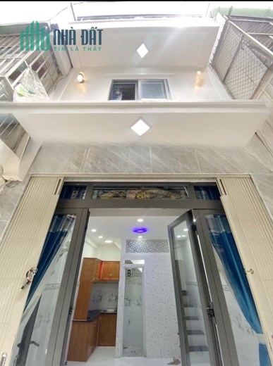 Nhà mới 3 tầng hẻm Trần Hưng Đạo Phường 2 Quận 5 - Giá : 2.68 Tỷ