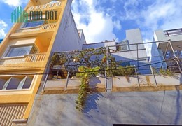 Bán Nhà Có Dòng Tiền 7.2Mx28M 5Tầng Phường Tân Quý Quận Tân phú.