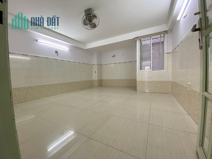 Bán nhà Ung Văn Khiêm, P25, Bình Thạnh, 50m2, 4 tầng, 4x12,5, giá chỉ 4ty690