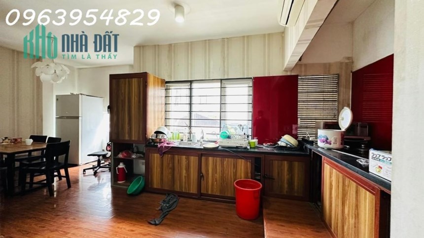 NHÀ TRẦN QUANG DIỆU, QUẬN ĐỐNG ĐA, PHÂN LÔ, Ô TÔ TRÁNH, VỪA Ở VỪA LÀM VĂN PHÒNG , CHỈ 17.5 TỶ