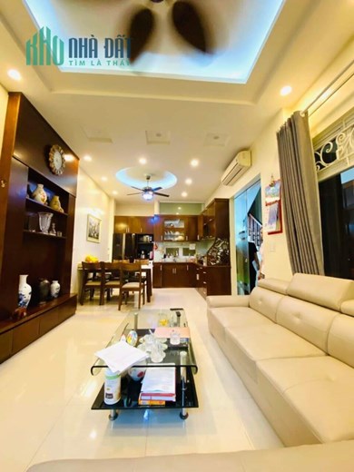 siêu rẻ ! nhà hoàng quốc việt phân lô ngõ thông ôtô  nhỉnh 13tỷ 58m 5T