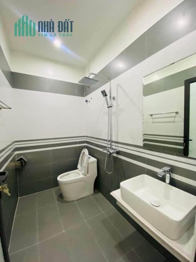 Bán nhà Ngô Gia Tự  52m 4 tầng mới tinh độc lập. ngõ ô.tô GIÁ 3.95 tỉ ngay Chợ Đằng Lâm