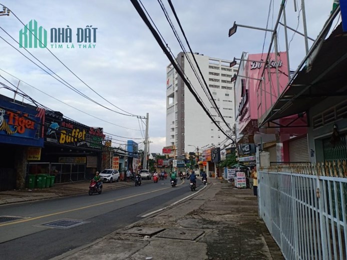 Bán nhà HBG, đường Kha Vạn Cân, 100m2, giá chỉ hơn 3 tỷ.