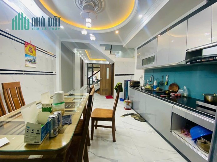 Bán nhà Ngô Gia Tự, 60m 4 tầng có Gara Ô.tô GIÁ 4.85 tỉ ngay gần Cầu Rào