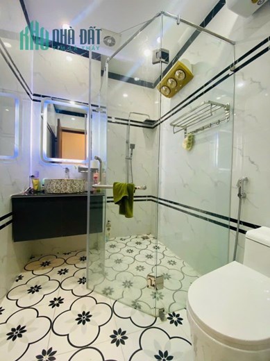 Bán nhà Ngô Gia Tự, 60m 4 tầng có Gara Ô.tô GIÁ 4.85 tỉ ngay gần Cầu Rào