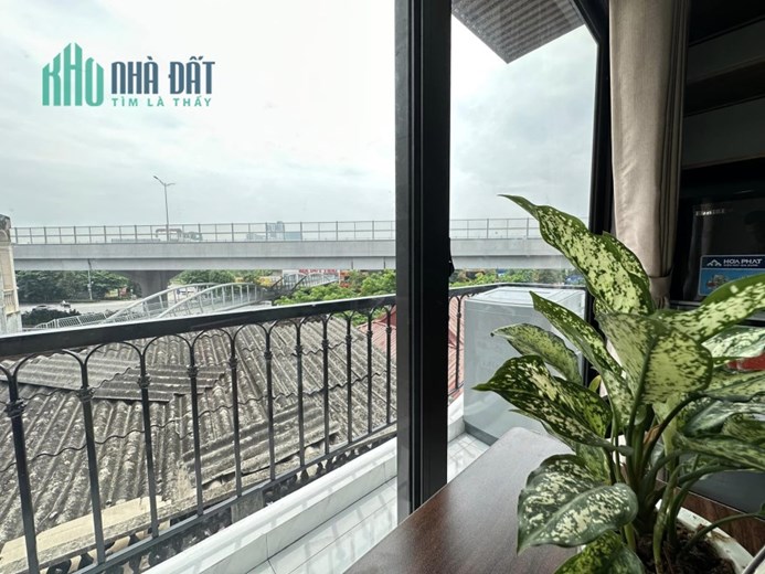 Bán gấp căn CCMN 5 tầng – 13 phòng cho thuê, Tặng full nội thất– Thang máy.
