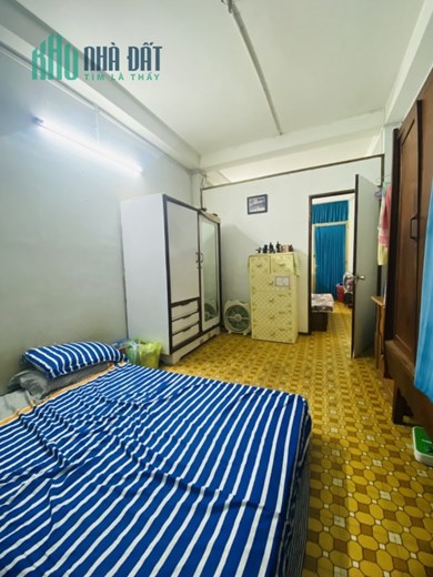 Bán nhà mới 3 tầng BTCT HXH Lạc Long Quân Quận 11 40m2 3PN chỉ 5.99 tỷ TL