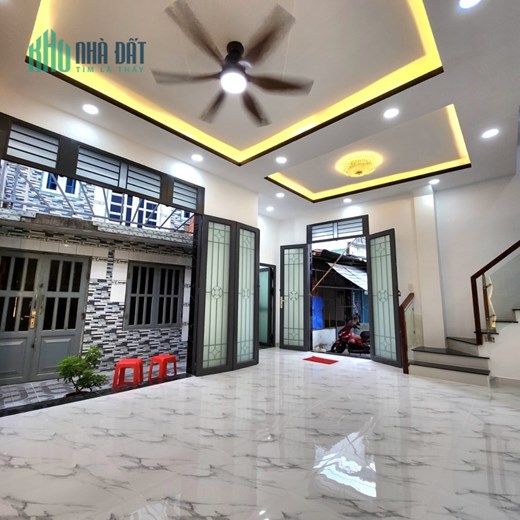 Nhà bán Hưng Phú Quận 8 2 tầng BTCT gần mặt tiền Hẻm ba gác 40m2 chỉ 4 tỷ nhỉnh