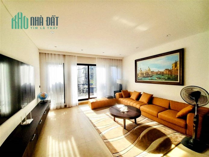 BÁN NHÀ XUÂN ĐỈNH OTÔ,THANG MÁY ,KINH DOANH, THÔNG MUÔN NƠI 62X 7T 7.4 TỶ