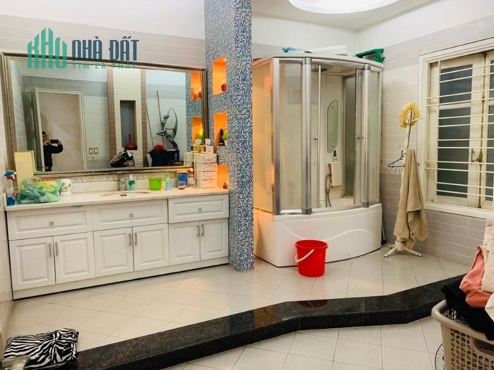 105m 7 Tầng Căn Hộ Cao Cấp Phố Võng Thị Hồ Tây. Cho Thuê HomeStay Dòng Tiền Đỉnh. Chủ Cần Bán Nhanh