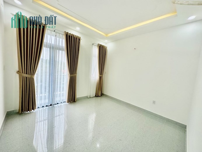 Nhà bán 3 tầng BTCT HXH Ba Tháng Hai Quận 11 38m2 kinh doanh chỉ 6 tỷ nhỉnh