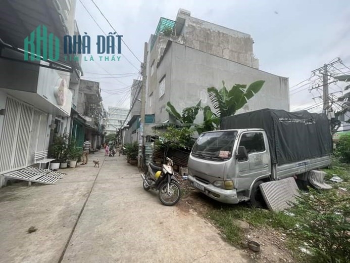 Nhà 2 mặt hẻm xe hơi 184 đường Lê Đình Cẩn 68m2 giá 3.75 tỷ