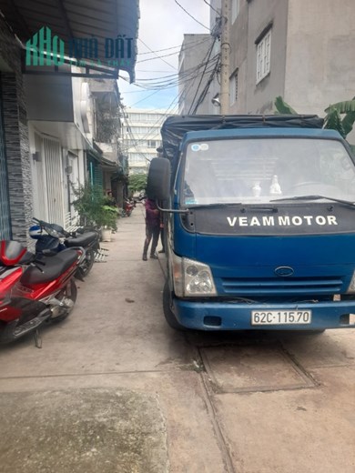 Nhà 2 mặt hẻm xe hơi 184 đường Lê Đình Cẩn 68m2 giá 3.75 tỷ