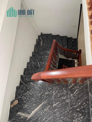 NHÀ ĐẸP TẠI ĐÔNG TRÙ, 45M* 4 TẦNG, OTO VÀO NHÀ, THOÁNG, GẦN CẦU ĐÔNG TRÙ, GIÁ HƠN 2 TỶ