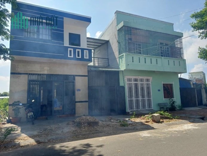 bán nhà 1 trệt 1 lầu khu cây quéo long điền