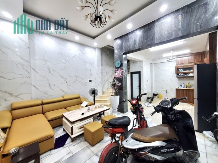 Bán nhà phố Nhân Hòa Nhân Chính 42m 5 tầng  mặt tiền 5m ngõ thông gần ô tô ở ngay nhỉnh 6 tỷ lh
