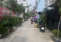 VỊ TRÍ ĐẸP ĐƯỜNG SỐ 10 , HẺM XE HƠI - 5 TẦNG - 40M2 - NHỈNH 5 TỶ