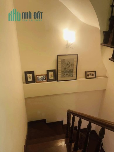 Bán Nhà 2 Mặt Tiền Phân Lô Oto Tránh Phố Tôn Đức Thắng, Đống Đa. Bảo Vệ Gác 24/24. 56m2, Thiện Chí