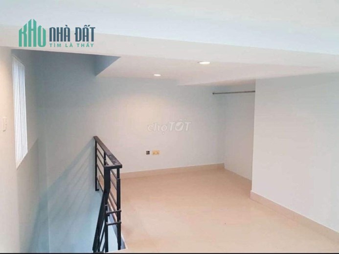 Bán nhà HXH ( 5x14)  Lê Văn Việt. Nhà đẹp 2 tầng  ở liền, chỉ nhỉnh 60tr/m2