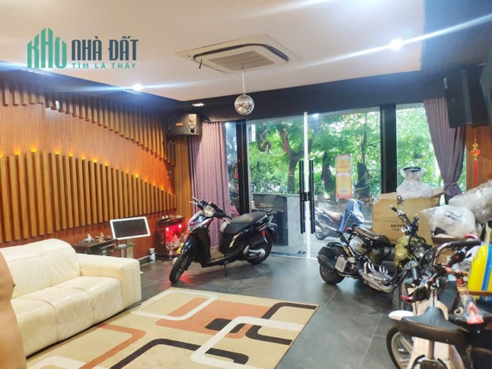 Siêu phẩm nhà mặt hồ Tây, 60m x 4 tầng, mặt tiền 6m, tặng nội thất 2 tỷ