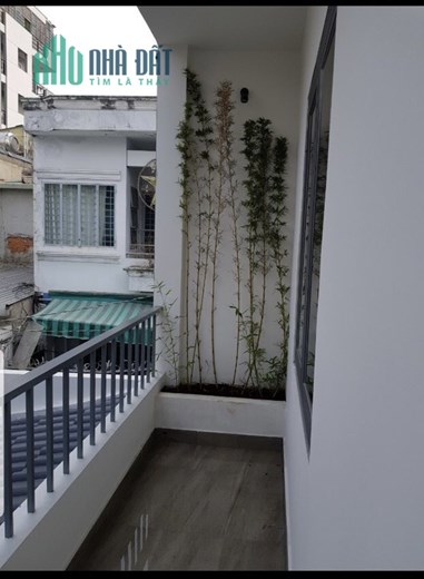 BÁN NHÀ sát HXH PHAN VĂN TRỊ BT - NGANG BỀ THẾ 6M - 2 TẦNG NHÀ MỚI- CHỈ 4 TỶ xxx\