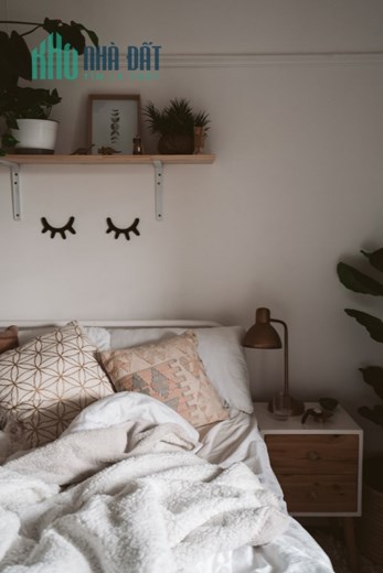 XUÂN LA: Bán nhà 36.5m x 5 tầng, 3 P. Ngủ, ngõ nông, rộng. Giá: 3,2 tỷ