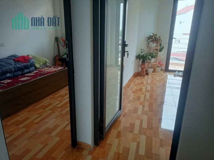 BÁN NHÀ ĐƯỜNG ĐỨC THƯỢNG, Hoài Đức, 42m2, giá 2 tỷ, tam1st