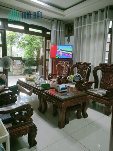 Nhà mặt tiền lớn, đường số 51 Tân Quy, trung tâm Quận 7, lộ trước nhà 7m ô tô vào nhà 5.5x15m, 7 tỷ