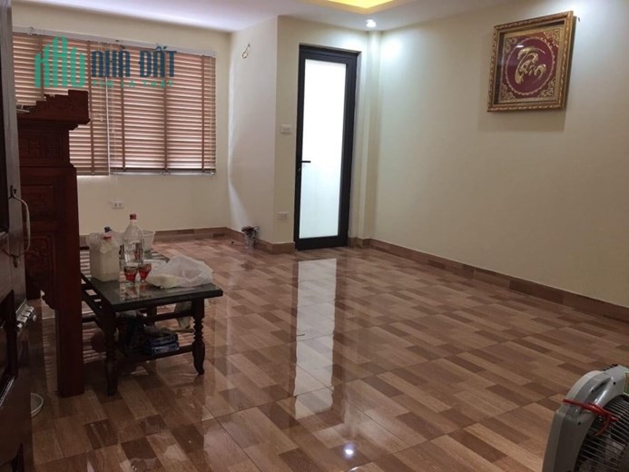 Bán nhà Sài Đồng, Dân xây, Ô tô tránh, 52m2, 4T, chỉ nhĩnh 6 tỷ.