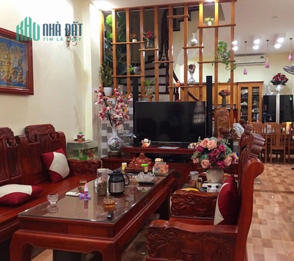 Bán nhà Sài Đồng, Dân xây, Ô tô tránh, 52m2, 4T, chỉ nhĩnh 6 tỷ.