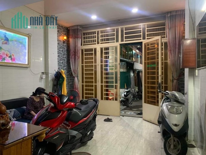 NHÀ 4 Tầng Mặt Tiền Kinh Doanh TRƯỚC CHỢ NHỊ THIÊN ĐƯỜNG  Q8  Giá 6tỷ Thông tứ tung
