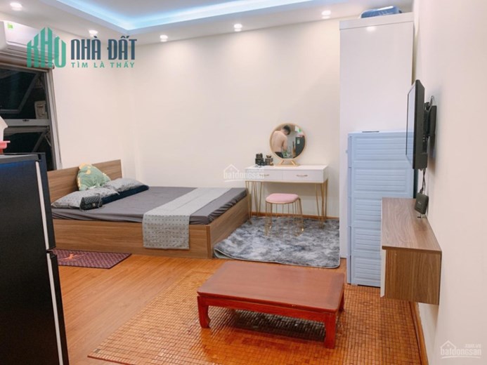 [Siêu Hot] Chung cư mini Láng Ngõ thông, thang máy,doanh thu khủng DT 70m2, MT6.5m, 8 tầng, giá 13