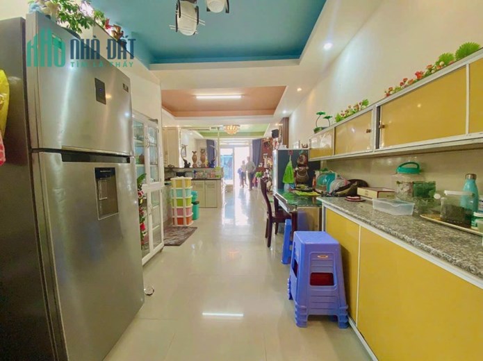 Bán nhà Gò Vấp, 56m2, 3  lầu, 3 phòng ngủ , đối diện Cityland chỉ 4.4 tỷ