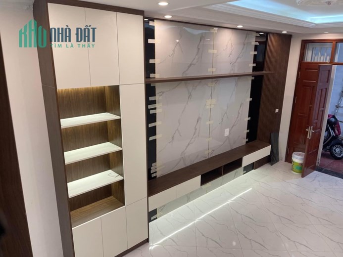 BÁN NHÀ PHỐ MINH KHAI, 50M2 - 5 TẦNG - 6 NGỦ, NGÕ NÔNG, THẲNG, 30M RA PHỐ, NHỈNH 5 TỶ