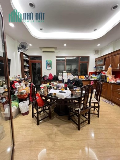 PHÂN LÔ NGUYỄN VĂN HUYÊN CẦU GIẤY ĐƯỜNG 8M HÈ 2M GARA VĂN PHÒNG 85M MT 5.8M 21.5 TỶ