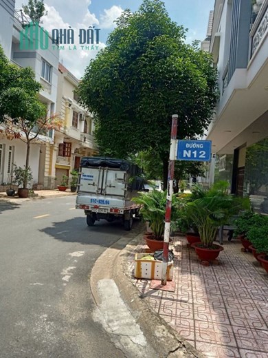 Chính chủ cho thuê nhà cấp 4 ô tô vào tận nhà.