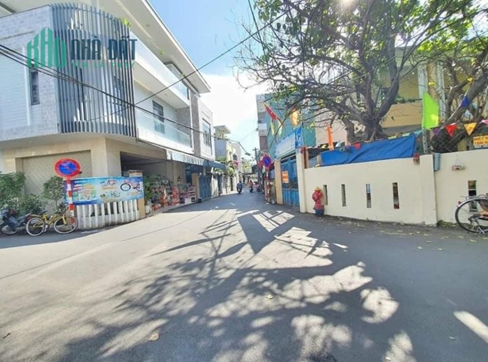 Cần bán lô đất diện tích lớn,kiệt ô tô 123 đường Cù Chính Lan, Đà Nẵng.