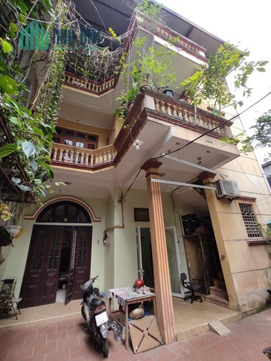 BÁN ĐẤT TẶNG NHÀ HOÀNG QUỐC VIỆT ,NGHĨA ĐÔ , CẦU GIẤY PHÂN LÔ Ô TÔ 85M2 MT 6M GIÁ 12.9 TỶ