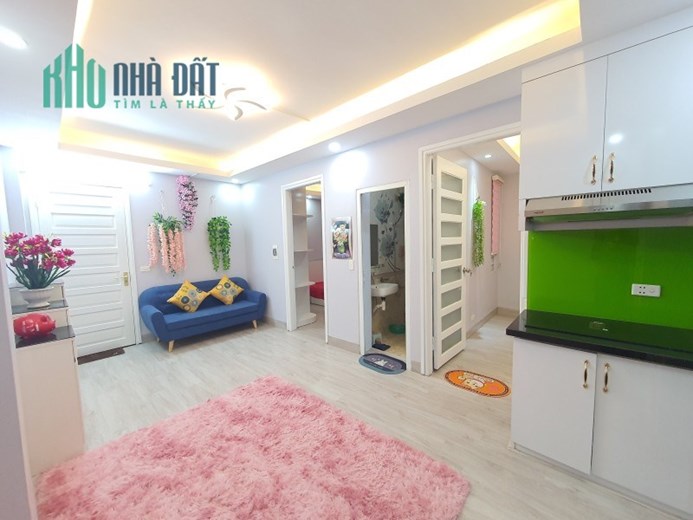Bán gấp Căn hộ Chung cư Hào Nam, Đống Đa 50m2 2 ngủ, thang máy, sổ hồng 1.45 tỷ