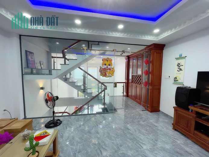 Giảm sâu 1 tỷ giá chỉ bằng lô đất, 1 trệt lửng 2 lầu cực đẹp