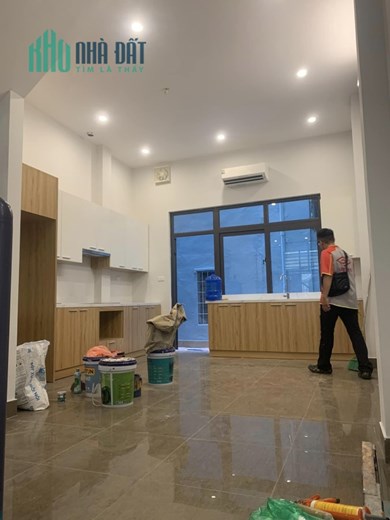 TRUNG TÂM Q. HAI BÀ TRƯNG,CẢM HỘI, PHÂN LÔ , Ô TÔ, NGÕ THÔNG, HAI THOÁNG 60M2*4T*11.5 TỶ.