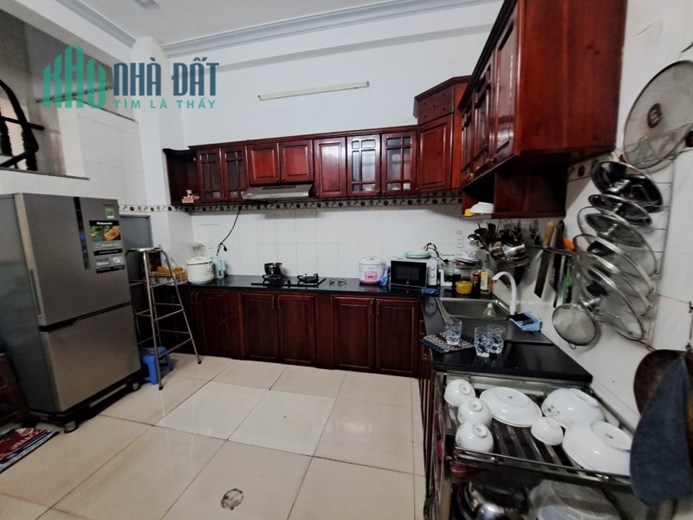 Bán Nhà Mặt Tiền 55M2 4Tầng Phường Tây Thạnh quận Tân Phú chỉ hơn 7tỷ.