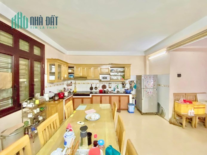 Bán Nhà Đẹp Võng Thị, 115m2, 4 tầng, Giá 14 Tỷ
