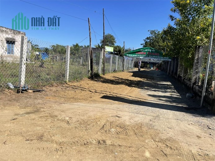 ĐẤT ĐẸP - GIÁ TỐT –  Bán Gấp  Lô Đất Đẹp Khu Phố 8, Thị Trấn Tân Sơn, Huyện Ninh Sơn, Ninh Thuận