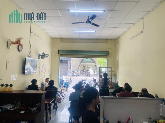 CẦN SANG LẠI QUÁN ĂN GIÁ RẺ MẶT TIỀN ĐƯỜNG HỒ VĂN HUÊ, Q. PHÚ NHUẬN